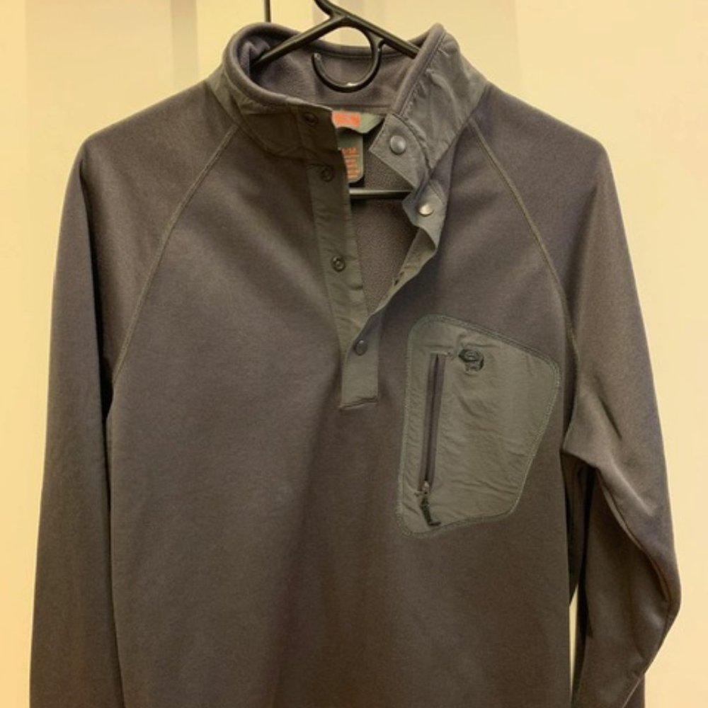 Mountain Hardwear Fleece Pullover - Size M
